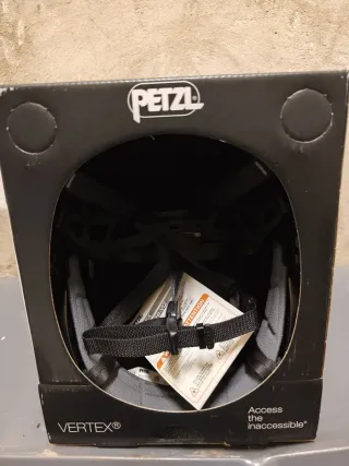 Casco Petzl Vertex Negro