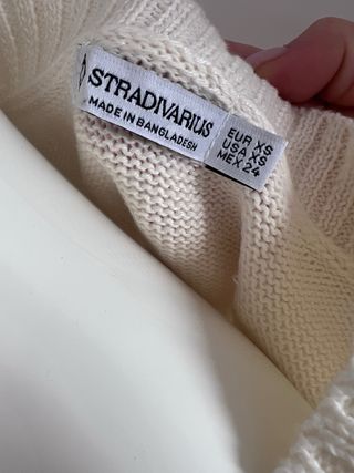 Chaleco punto Stradivarius crema Talla XS