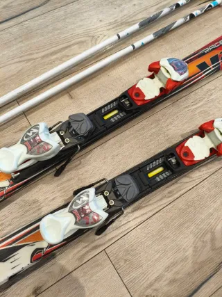 Esquís infantiles Volkl Racetiger GS 120cm y palos