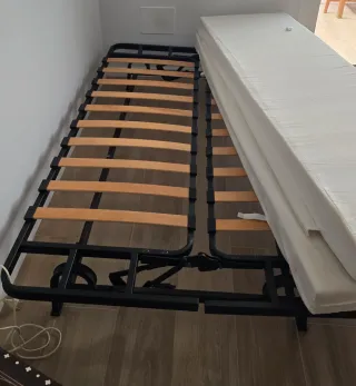 Sofá Cama 3 Plazas - Cama 120x185. Con Funda verde