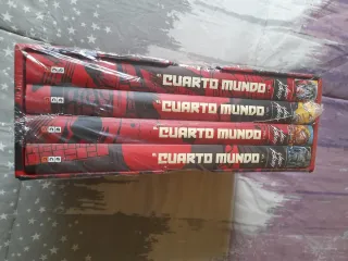 COMICS ESTUCHE CUARTO MUNDO