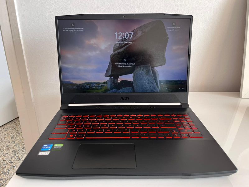Portátil Gamer MSI Bravo Ryzen 7