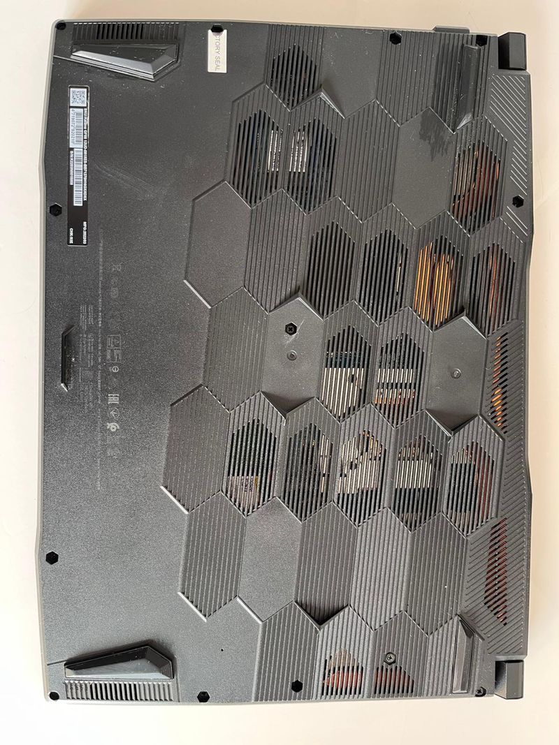 Portátil Gamer MSI Bravo Ryzen 7 afbeelding 6