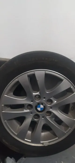 Llantas BMW 18 con neumáticos nuevos