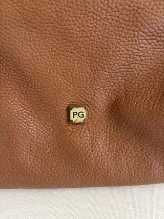 Bolso Purificación García piel. Color camel.