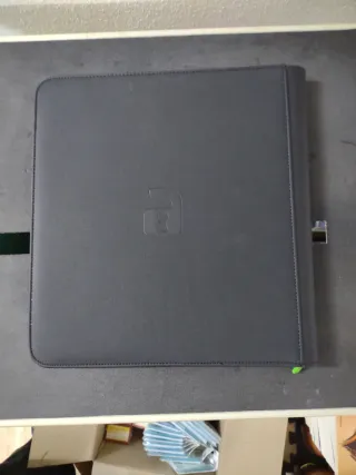 Álbum de cartas VaultX negro