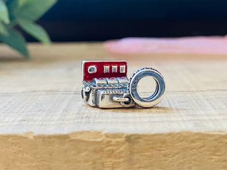 Charm Máquina Tragaperras Vintage Casino - Plata