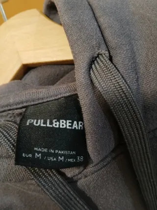 Sudadera Pull&Bear gris básica