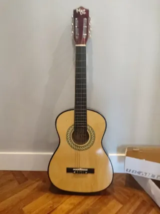Guitarra Clásica Madera Junior