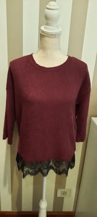 Blusa Stradivarius encaje