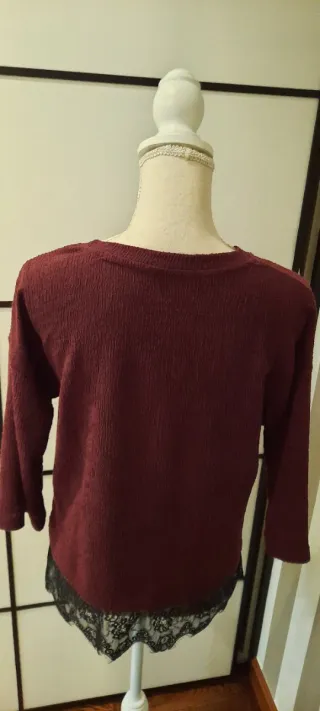 Blusa Stradivarius encaje