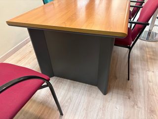 Mesa de juntas madera y metal 8 personas