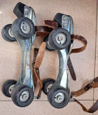 Patines SANCHESKI vintage 4 ruedas años 70