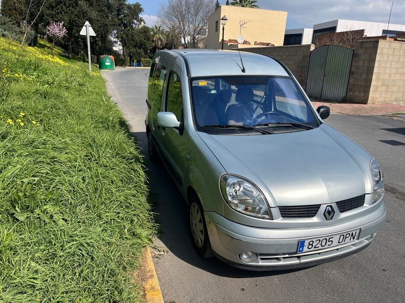 Renault Kangoo 2005 - foto 1