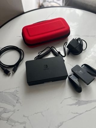 Nintendo Switch OLED + Accesorios