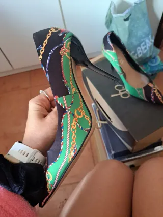 Zapatos de salón Zara Talla 38