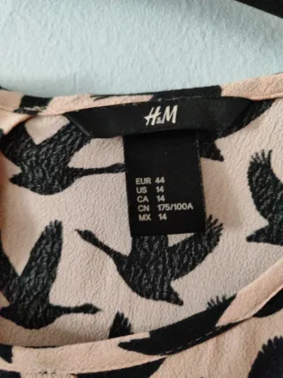 Camisa H&M estampada ocas negras rosa T.44