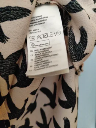 Camisa H&M estampada ocas negras rosa T.44