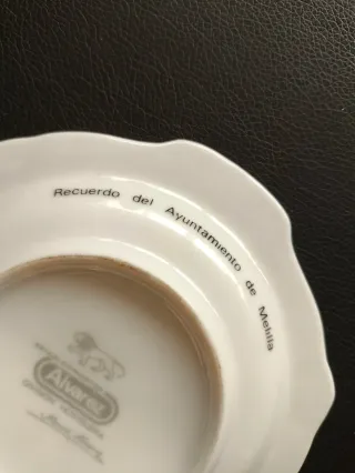 Cenicero Plato Escudo Melilla