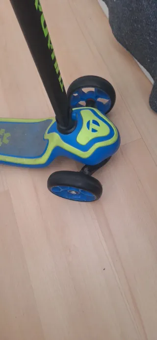 Patinete Infantil Tijuana Azul y Verde