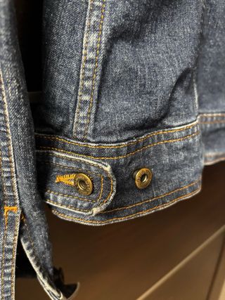 Giubbotto jeans sciancrato D&G