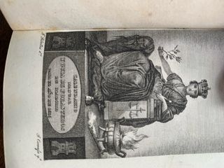 Colección de libros antiguos Guía