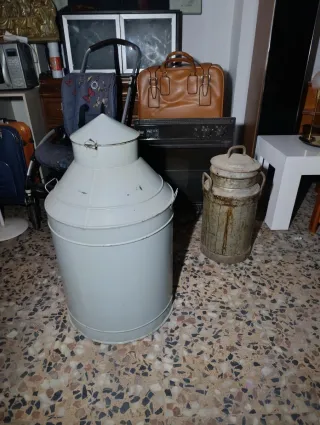 Tinaja metálica antigua