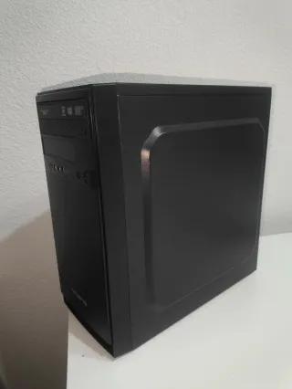 Ordenador mini torre 120GB SSD 8GB RAM HDMI DVD