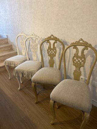 Sillas antiguas restauradas beige y blancas