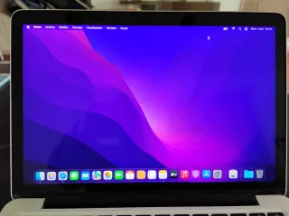 MacBook Pro 13, i5 , Año 2015