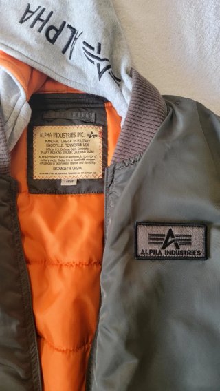 Chaqueta Bomber Alpha Industries Ed. Especial