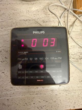 Radio despertador Philips vintage