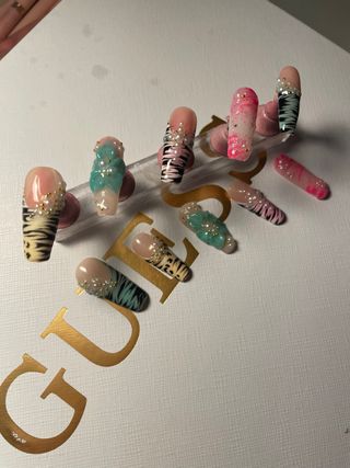 Uñas Press On Con kit de aplicación