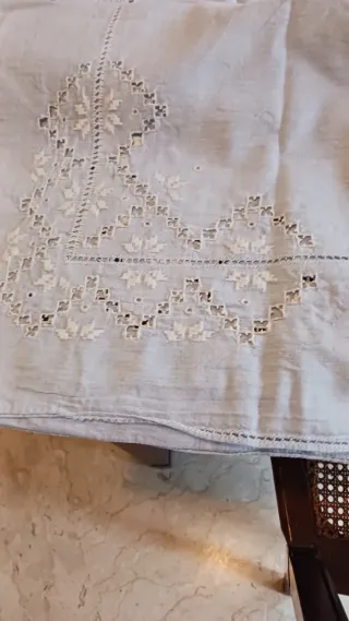 Tovaglia vintage in lino per 12