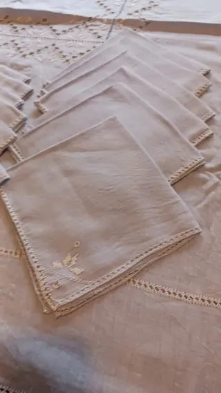 Tovaglia vintage in lino per 12