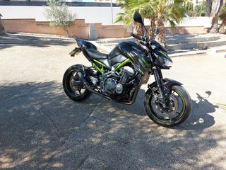 Kawasaki Z900 A2 Negra/Verde