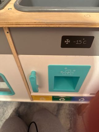 Cocinita infantil de madera