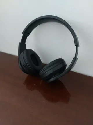 Auriculares diadema negros