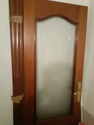 Puerta madera cristal y jambas
