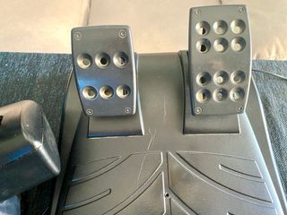 Volante Logitech Driving Force GT