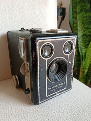 Fotocamera Kodak Six-20 Brownie D