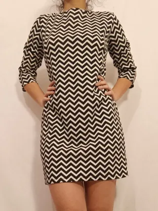 Vestito tubino mezzemaniche fantasia