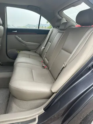 Toyota Avensis 2.2 D4d GARANTÍA