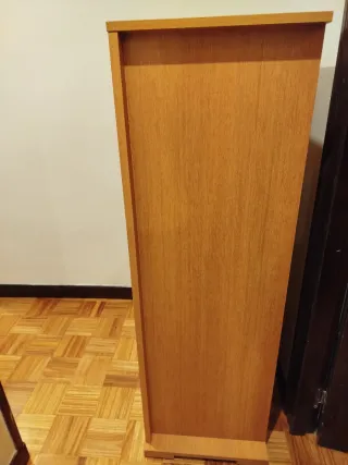 Cómoda de madera 6 cajones.