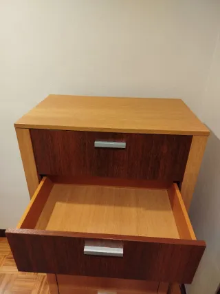 Cómoda de madera 6 cajones.