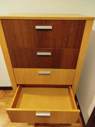 Cómoda de madera 6 cajones.