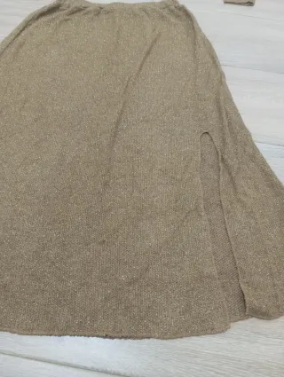 Conjunto punto marrón y dorado Talla L