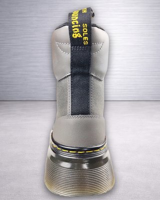 Dr. Martens Tarik GunMetal botas Mujer T38 Nuevas