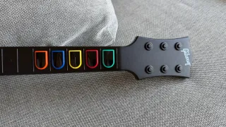 Guitarra Guitar Hero Wii + Correa Gibson