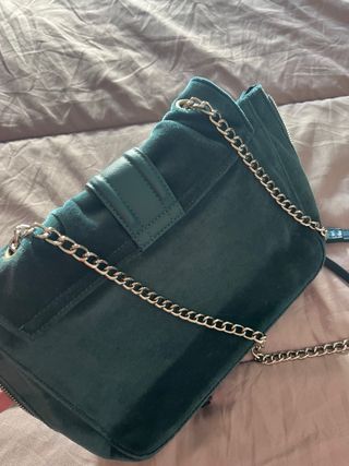 Bolso terciopelo azul petróleo Stradivarius